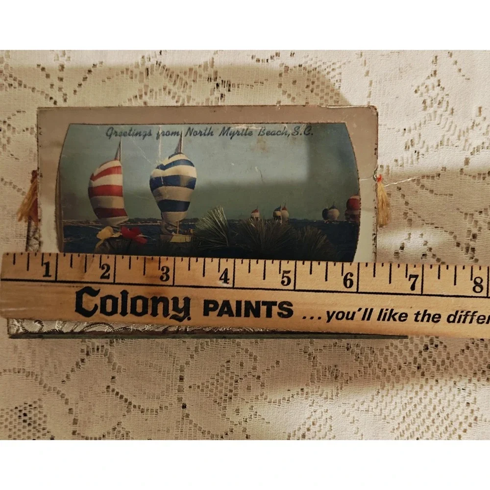 Vintage MCM Souvenir Sailboat Shadowbox‎